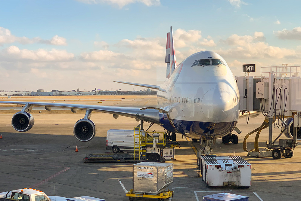 国际空运费用的价格表和示例